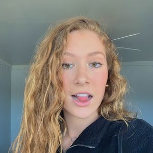 Meet your Posher, Annelise